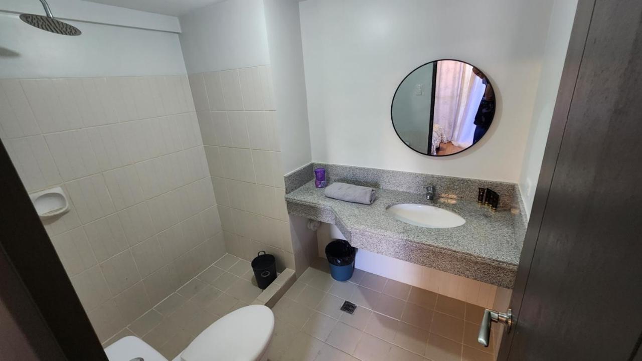 Asteria Residences 3 Bedroom And 2 Baths Manila Kültér fotó